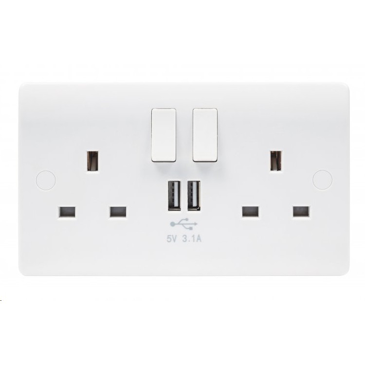 Median 2gang Switched Socket c/w 2 x 3.1a USB Points